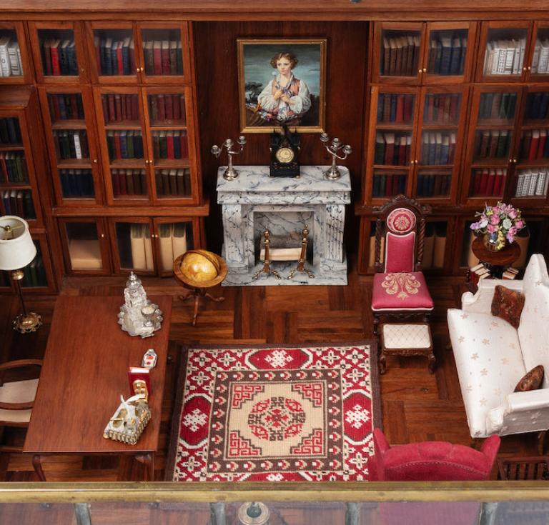 Fleming gallery diorama