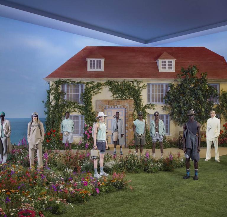 Dior Men Summer 2023 group shot in front of Charleston reconstruction (full collection and set not shown in exhibition)